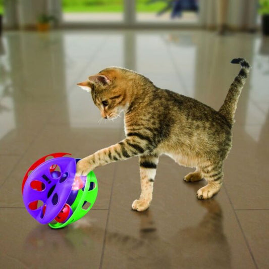 What kind of toys are best for cats?