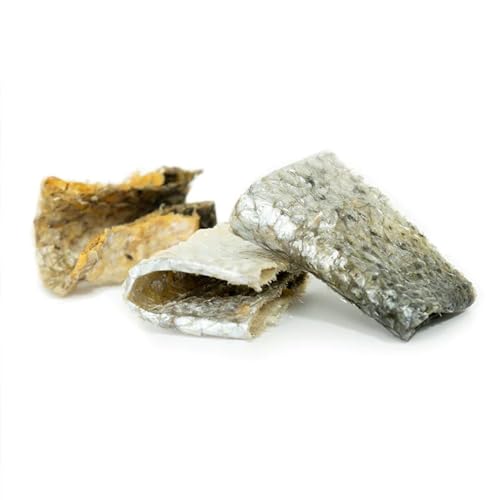 SKIPPER'S Salmon Skin Snacks Dog Treats - Gently Air Dried 100% Salmon Skin Chews Good for Cleaning Teeth, Essential Omega 3 Oils, Hypoallergenic, Wheat & Gluten Free Fish Treats for Dogs | 1.23 Oz