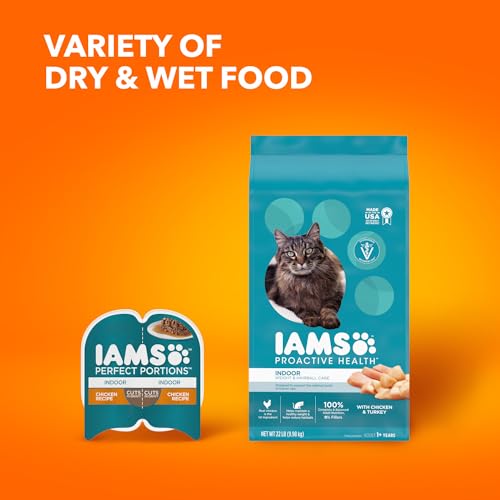 IAMS PROACTIVE HEALTH Adult Indoor Weight Control & Hairball Care Dry Cat Food with Chicken & Turkey Cat Kibble, 3.5 lb. Bag