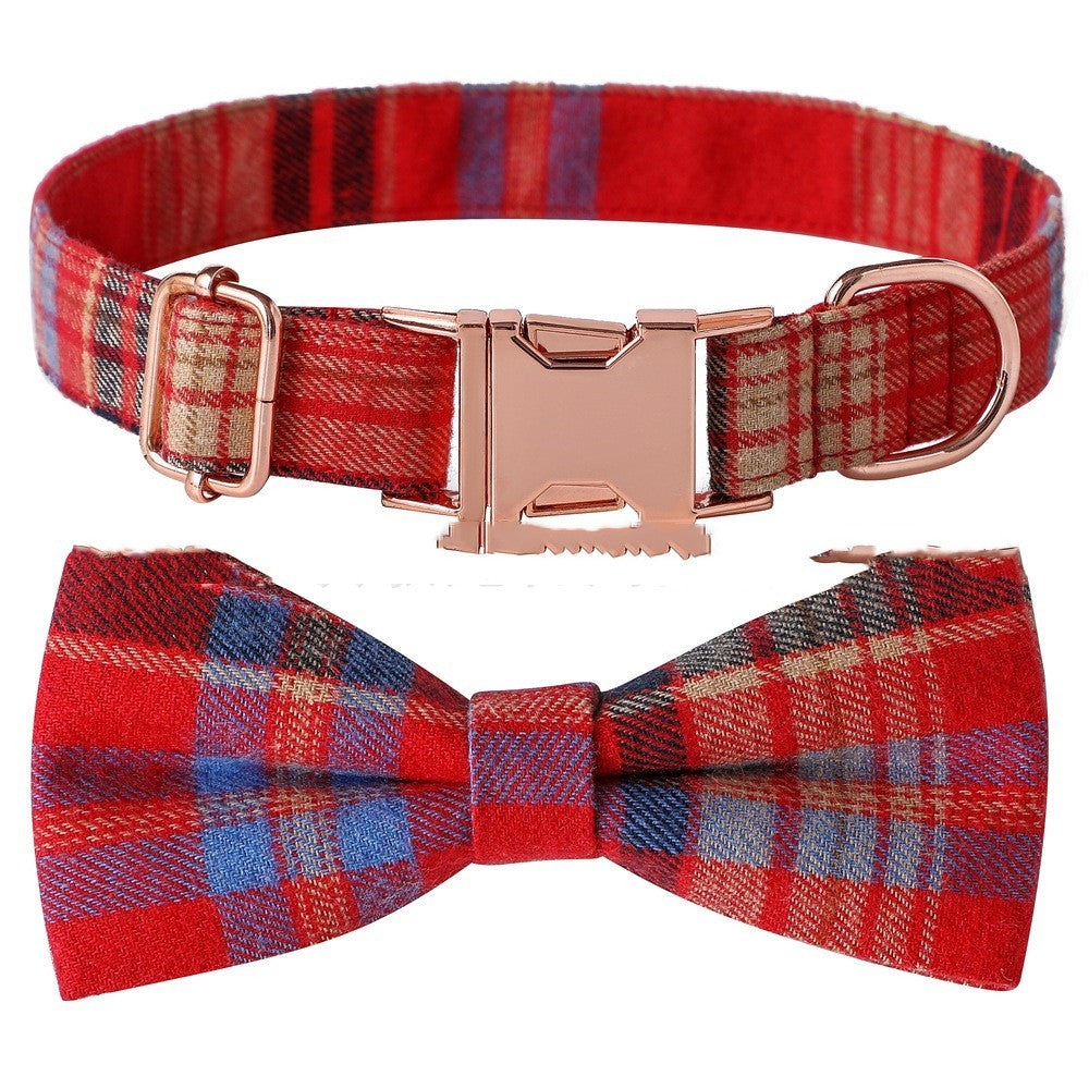 Collar with bow tie