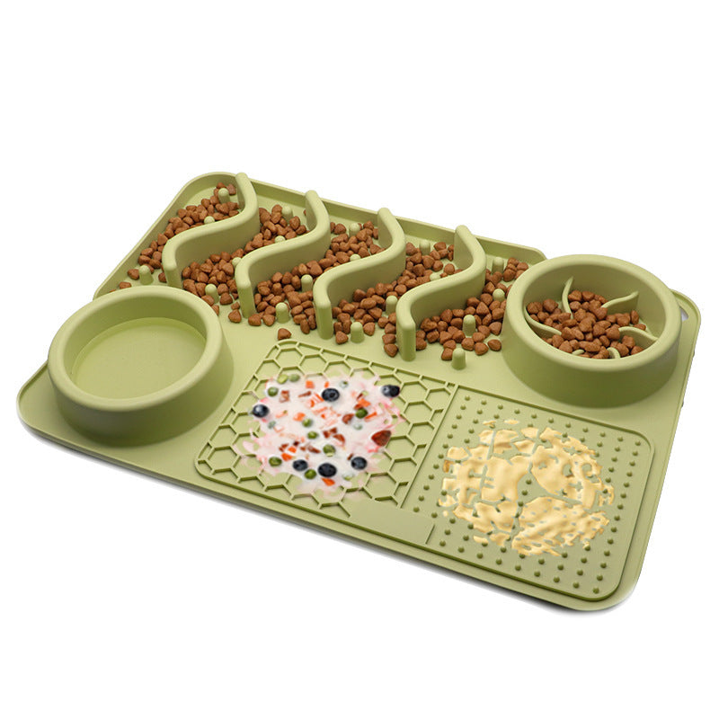 Educational food plate for pets